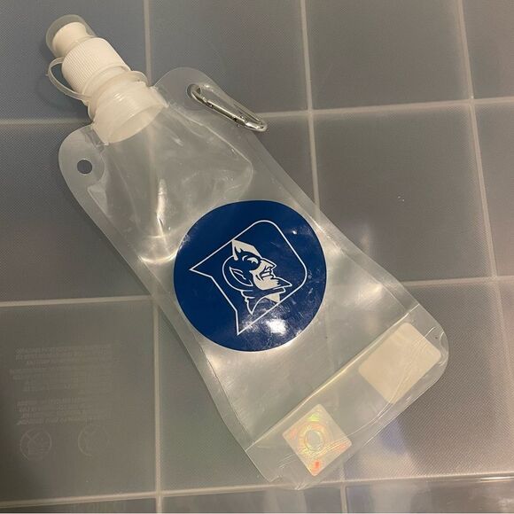 Duke University Blue Devils Water Bottle Standing Pouch 16 Ounces Never Used - Picture 2 of 5